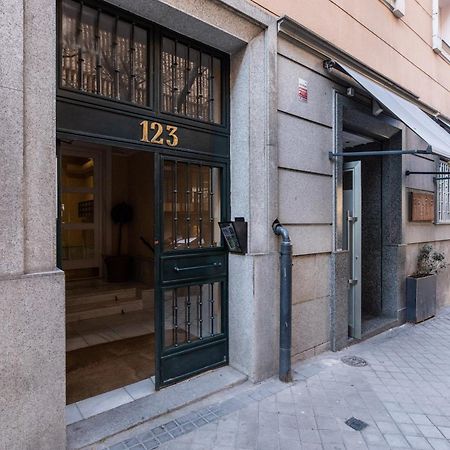 Montaber Apartments - La Paz Market Madrid Luaran gambar