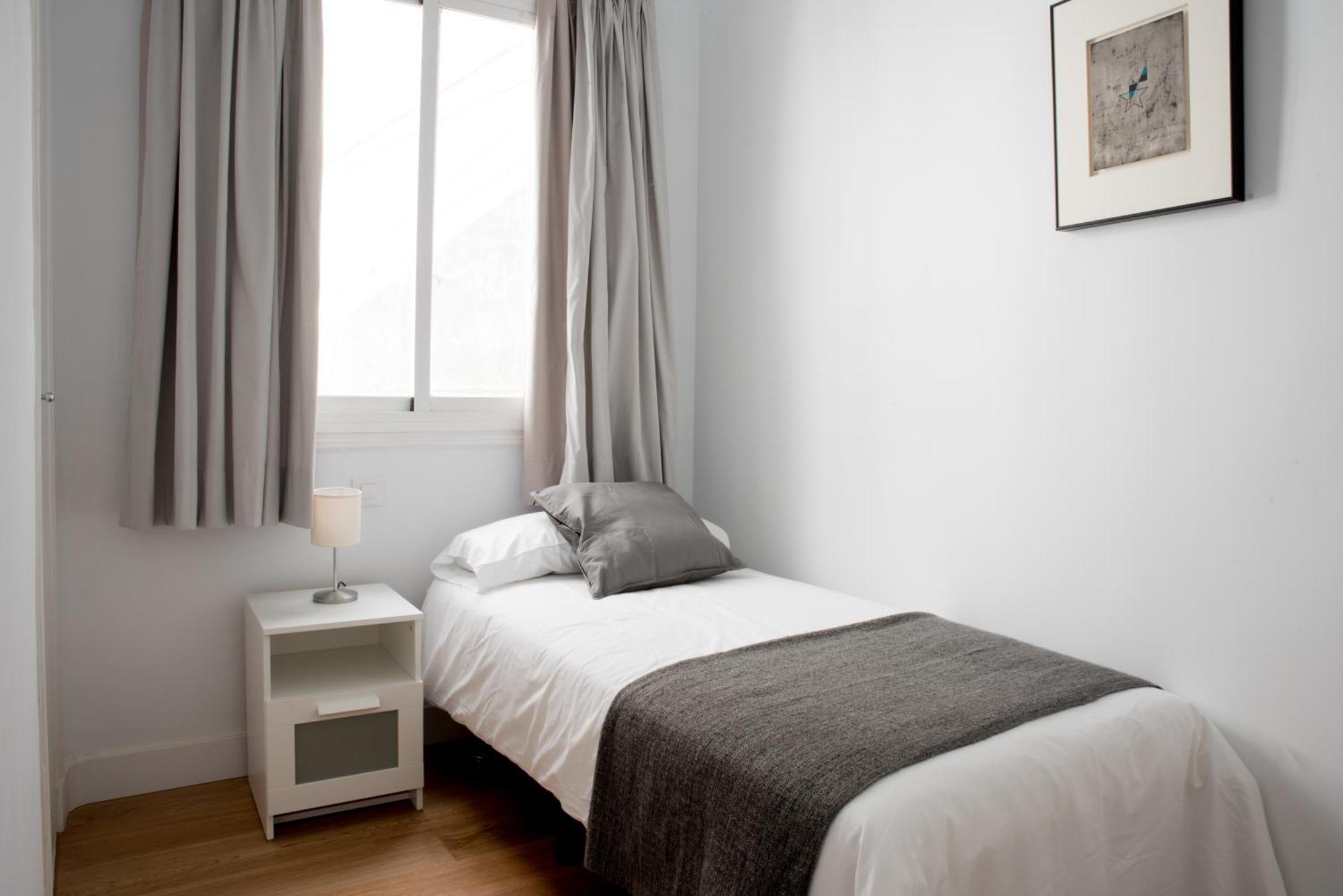 Montaber Apartments - La Paz Market Madrid Bilik gambar