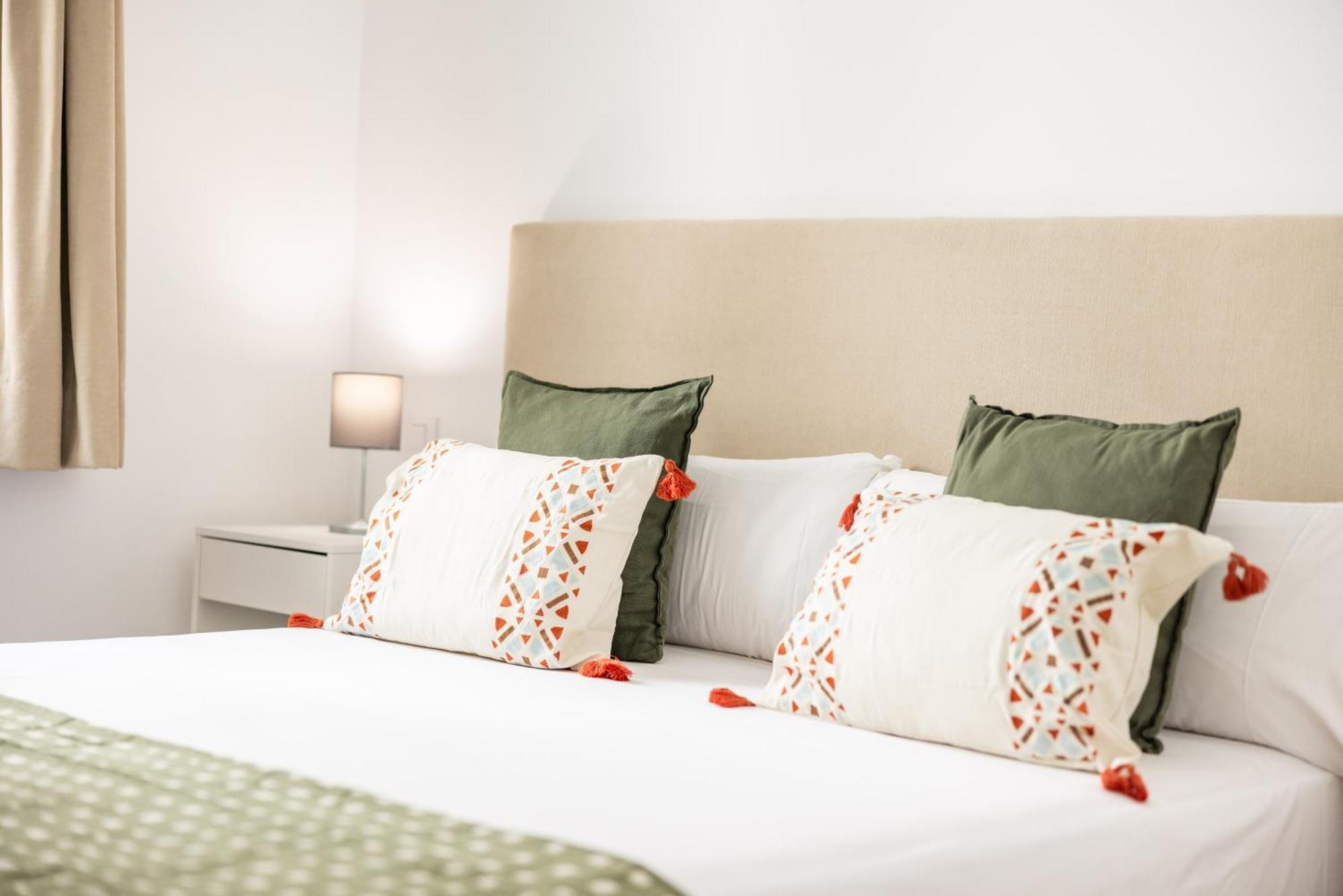 Montaber Apartments - La Paz Market Madrid Luaran gambar