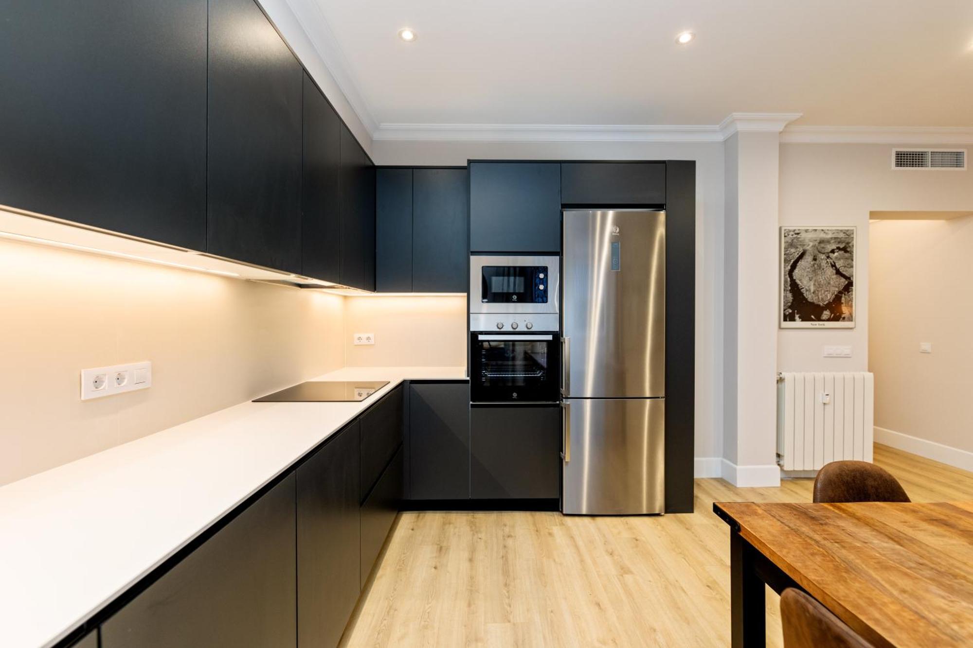Montaber Apartments - La Paz Market Madrid Luaran gambar